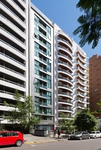 e01fca_b1e9609b909544a4aac713a5313dd01c_mv2